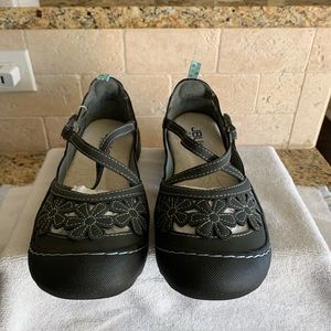 JBU by Jambu “Blossom” shoes
